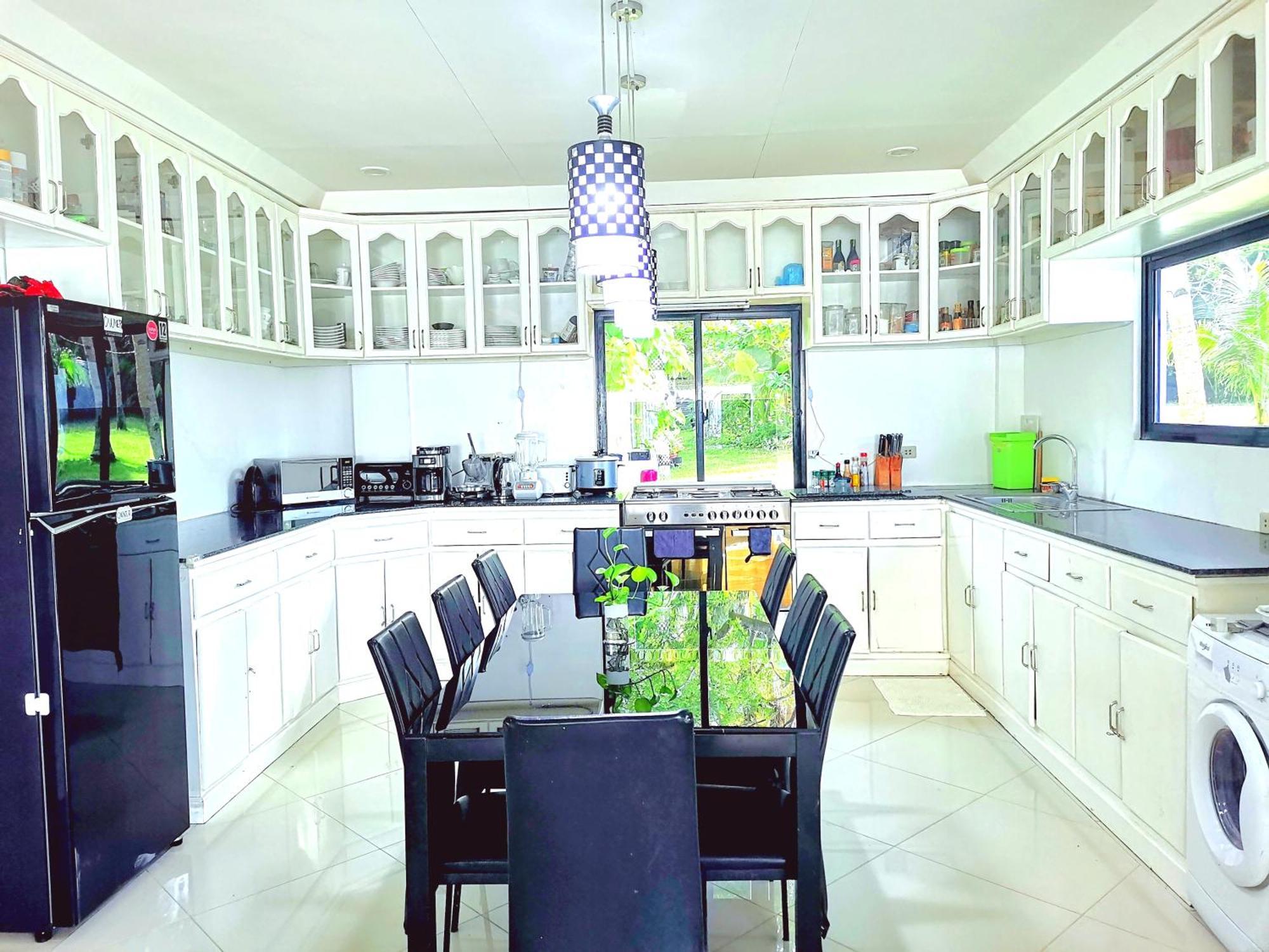 Beach Front White House Villa Maria  Екстер'єр фото
